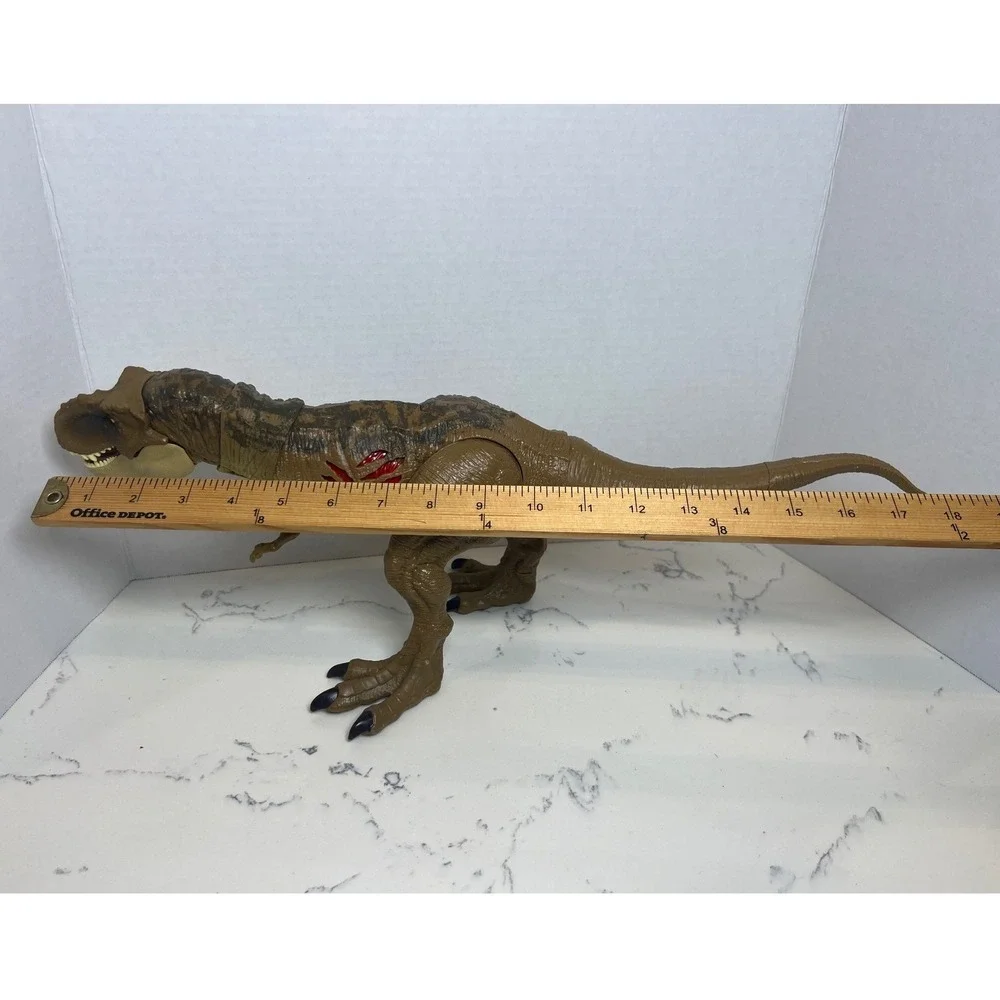 Mattel Jurassic World Extreme Damage Tyrannosaurus Rex T-Rex‎ Dinosaur Figure